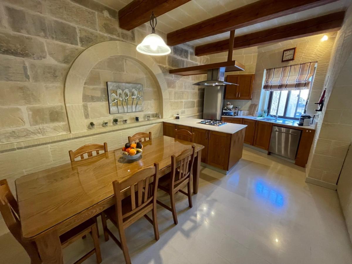 Gilju B&B Xagħra Екстериор снимка