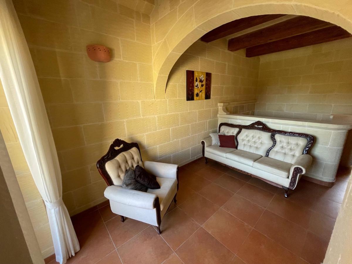 Gilju B&B Xagħra Екстериор снимка