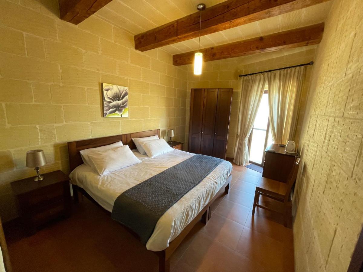 Gilju B&B Xagħra Екстериор снимка